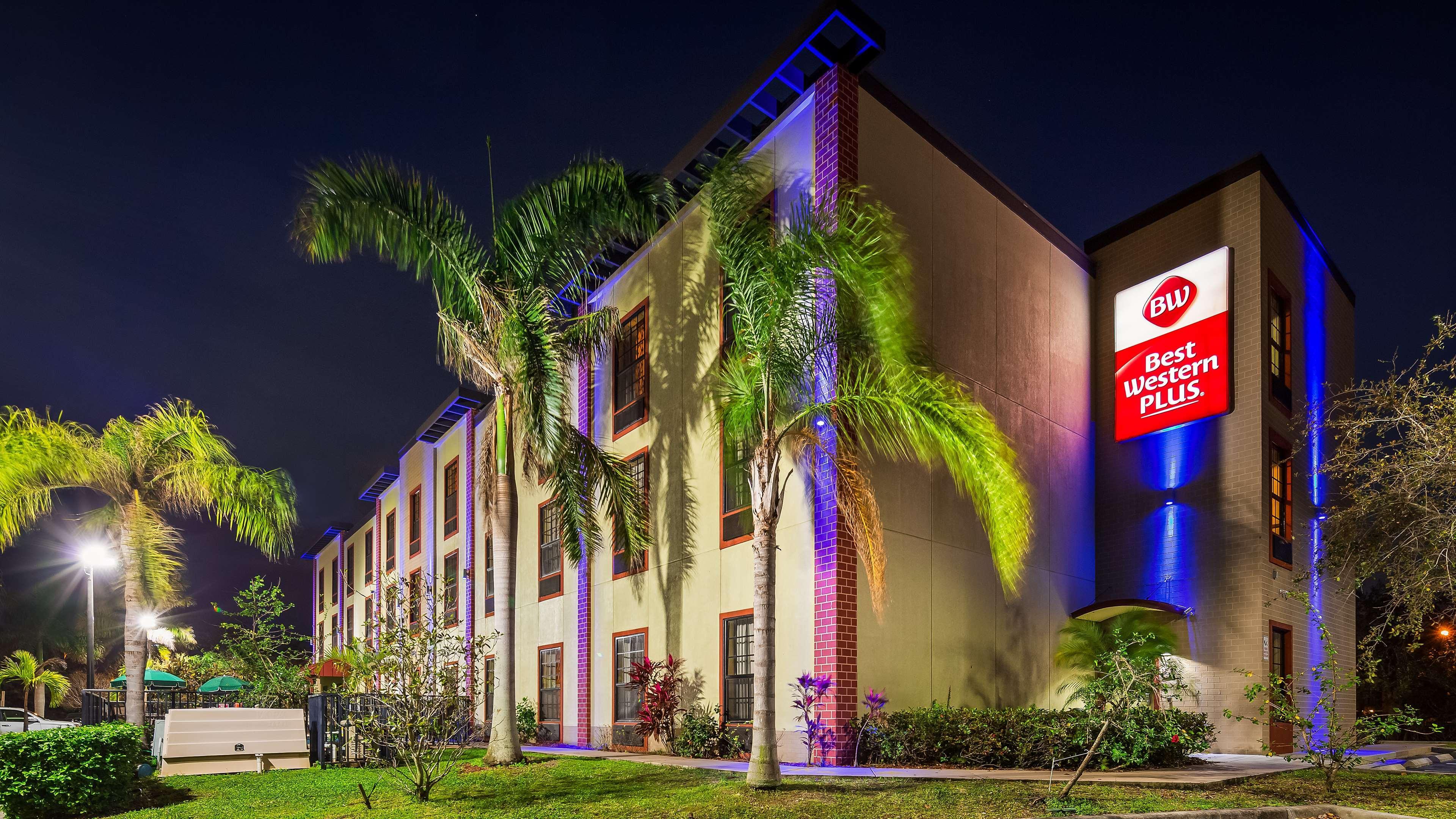 Best Western Plus Bradenton Gateway Hotel Eksteriør billede